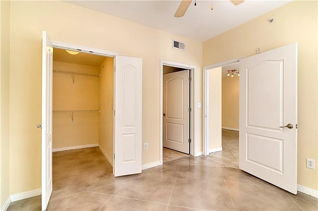 2505 San Gabriel Unit 409 Austin, TX 78705