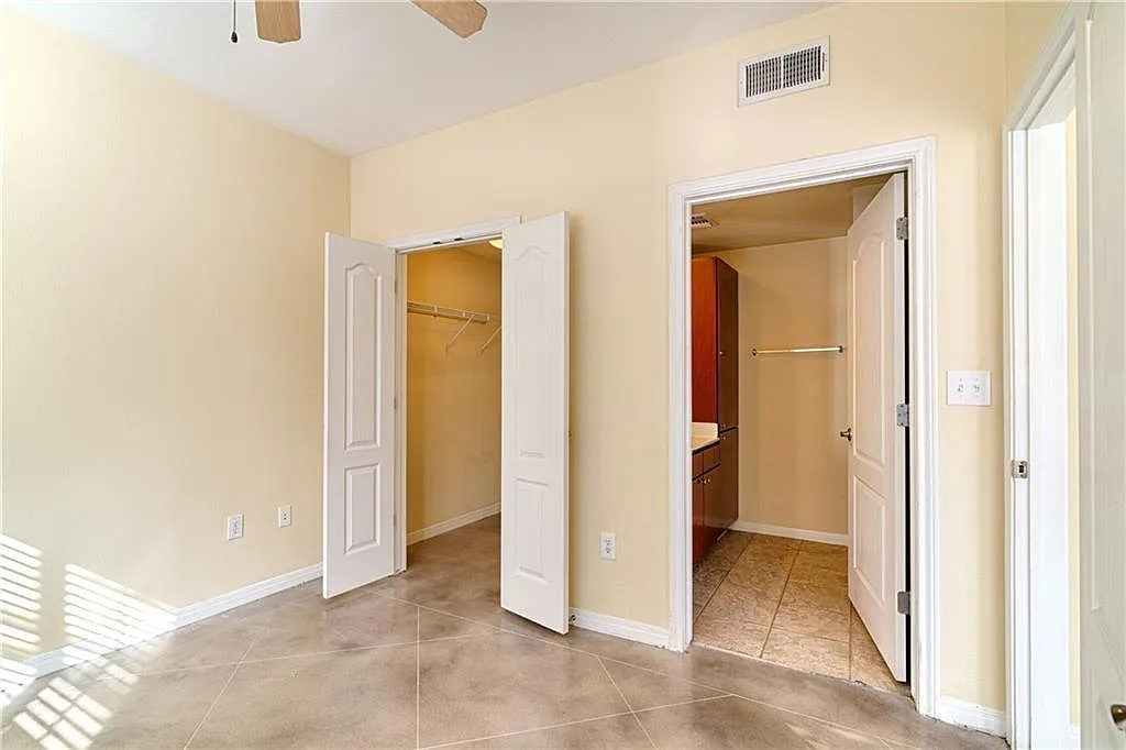 2505 San Gabriel Unit 409 Austin, TX 78705
