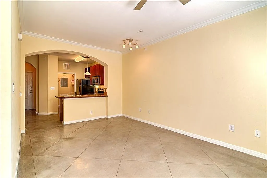 2505 San Gabriel Unit 409 Austin, TX 78705