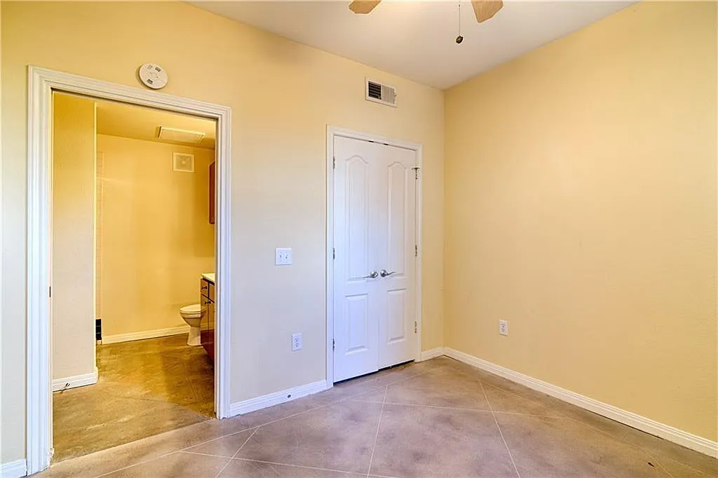2505 San Gabriel Unit 409 Austin, TX 78705