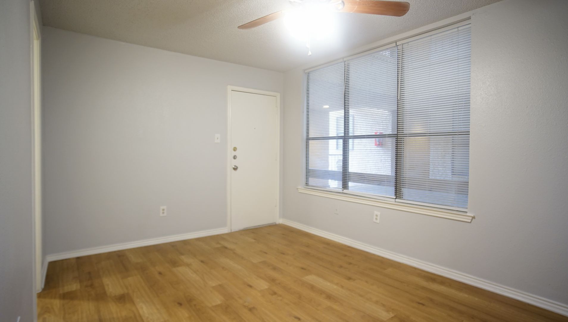 2409 Leon Unit 104 Austin, TX 78705