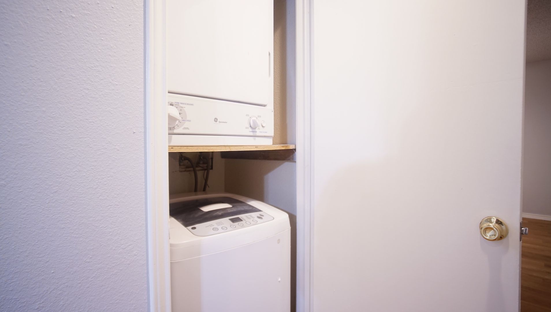 2409 Leon Unit 104 Austin, TX 78705