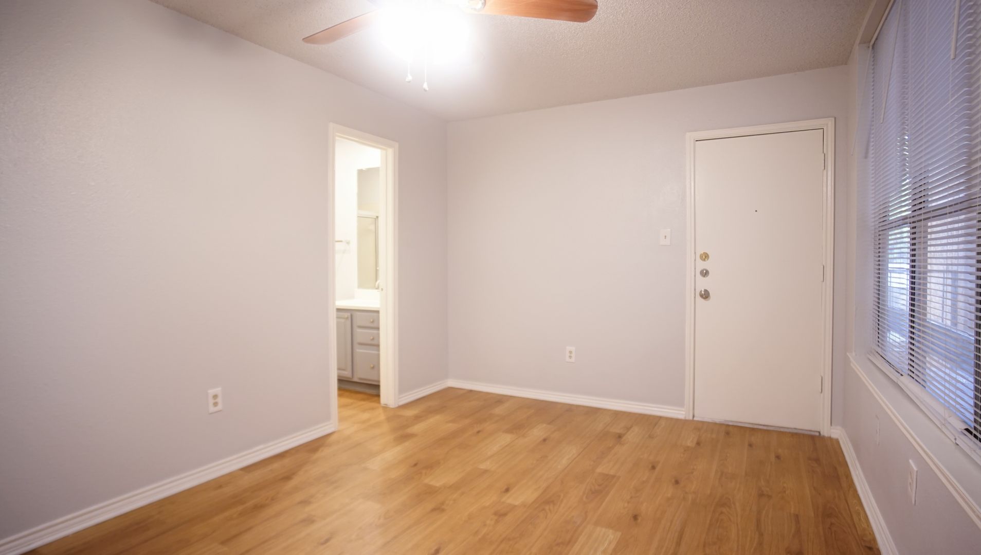 2409 Leon Unit 104 Austin, TX 78705