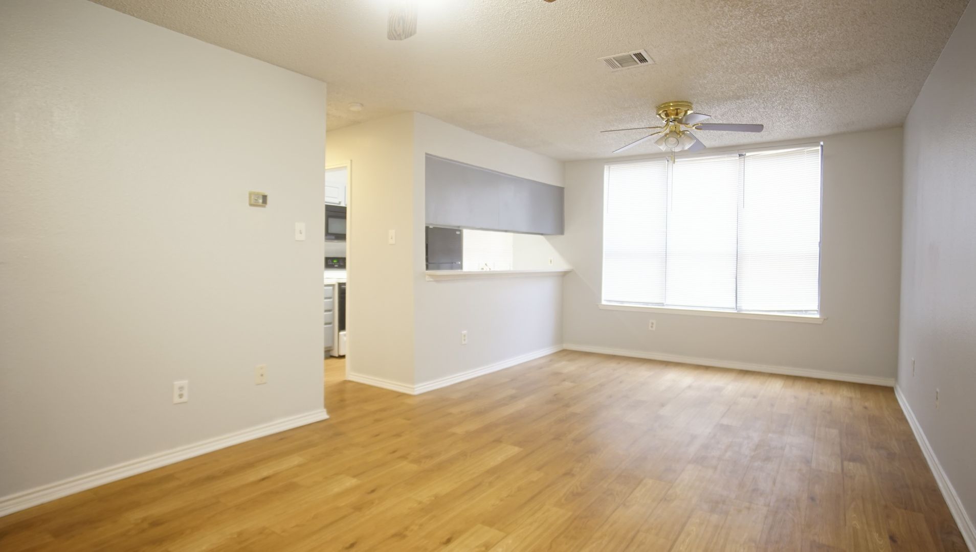 2409 Leon Unit 104 Austin, TX 78705