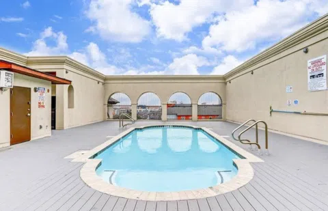 2505 San Gabriel Unit 601