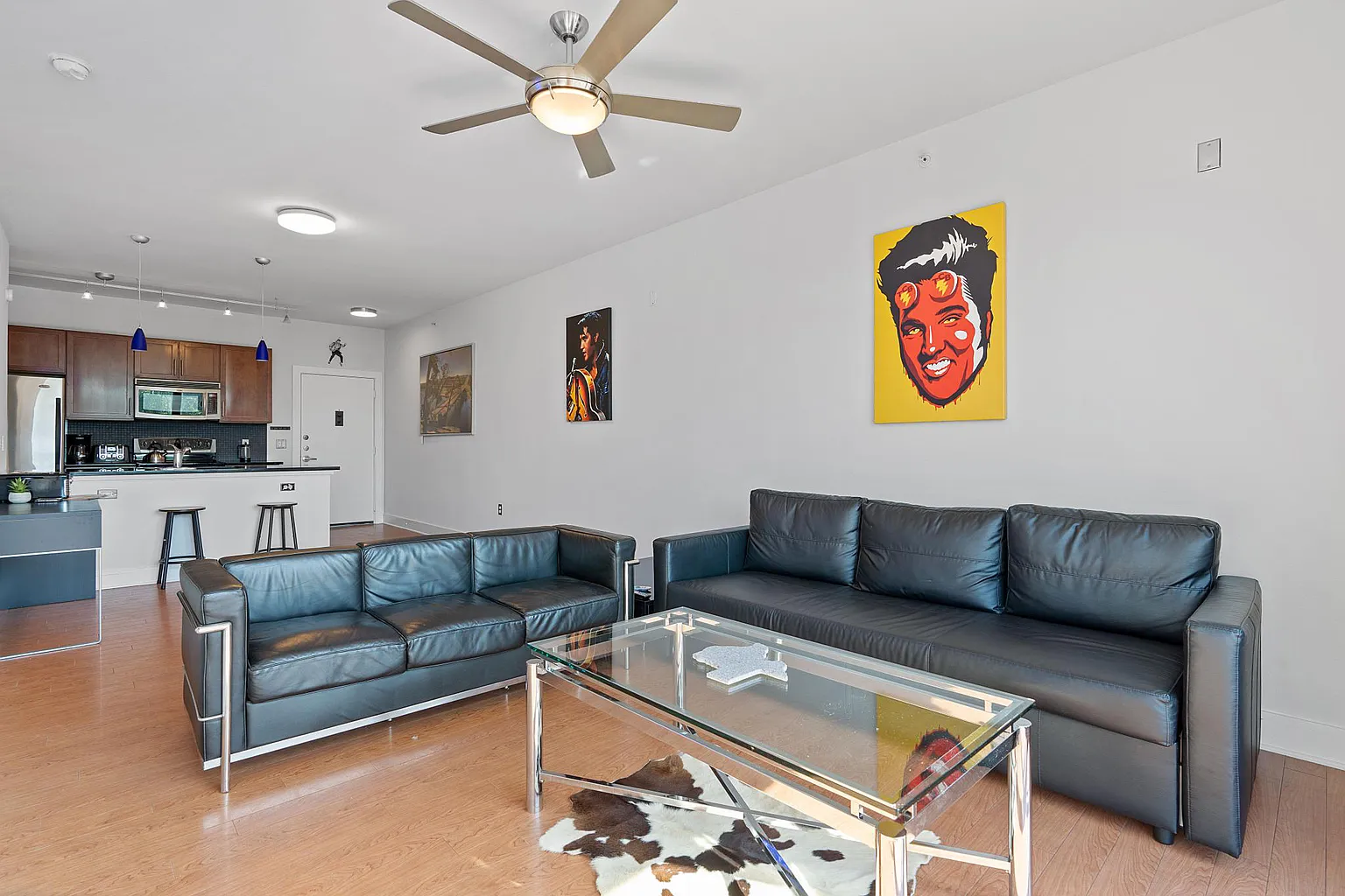 3016 Guadalupe Unit 311 Austin, TX 78705