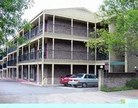 3000 Guadalupe Unit 102 Austin, TX 78705