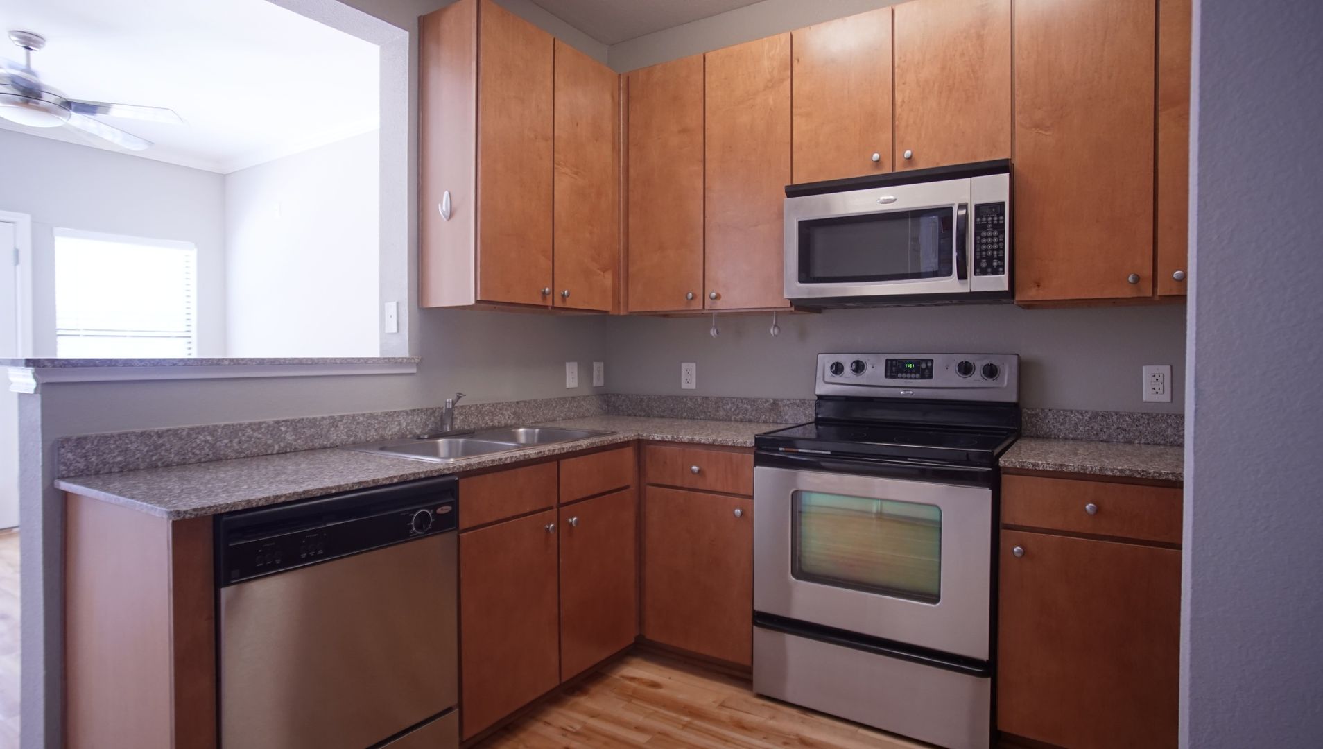 2502 Leon St Unit 318 Austin, TX 78705