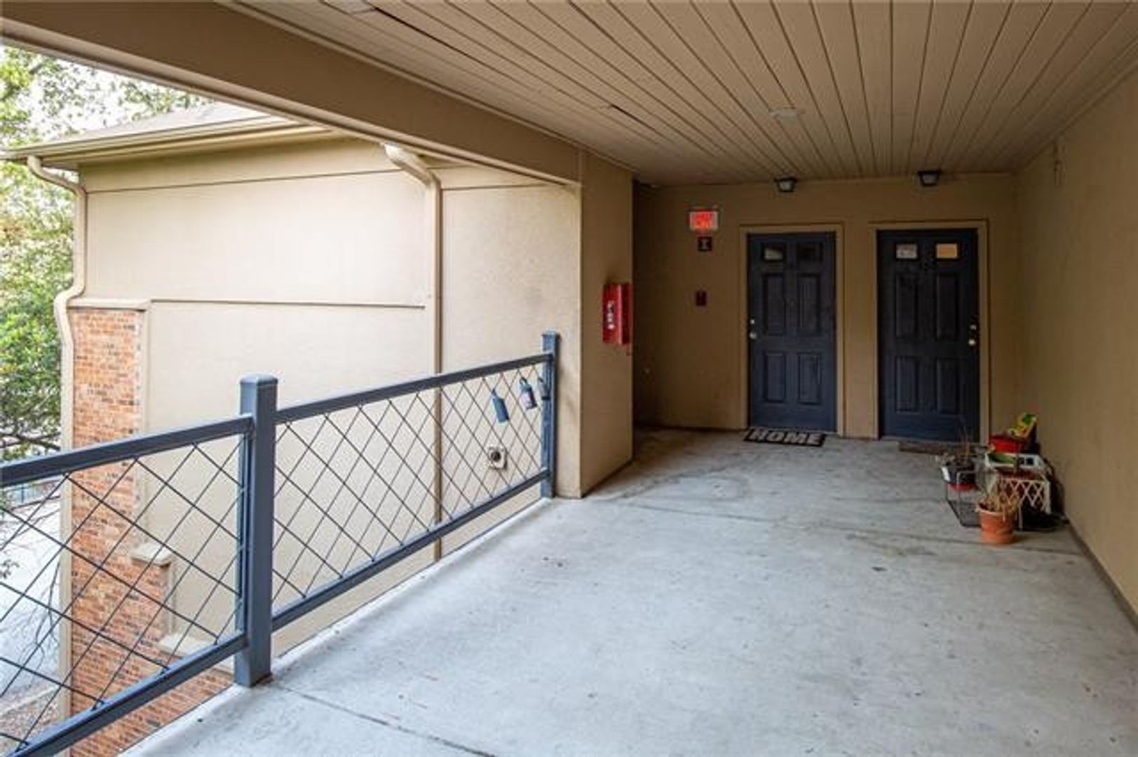 2217 San Gabriel Unit 201 Austin, TX 78705