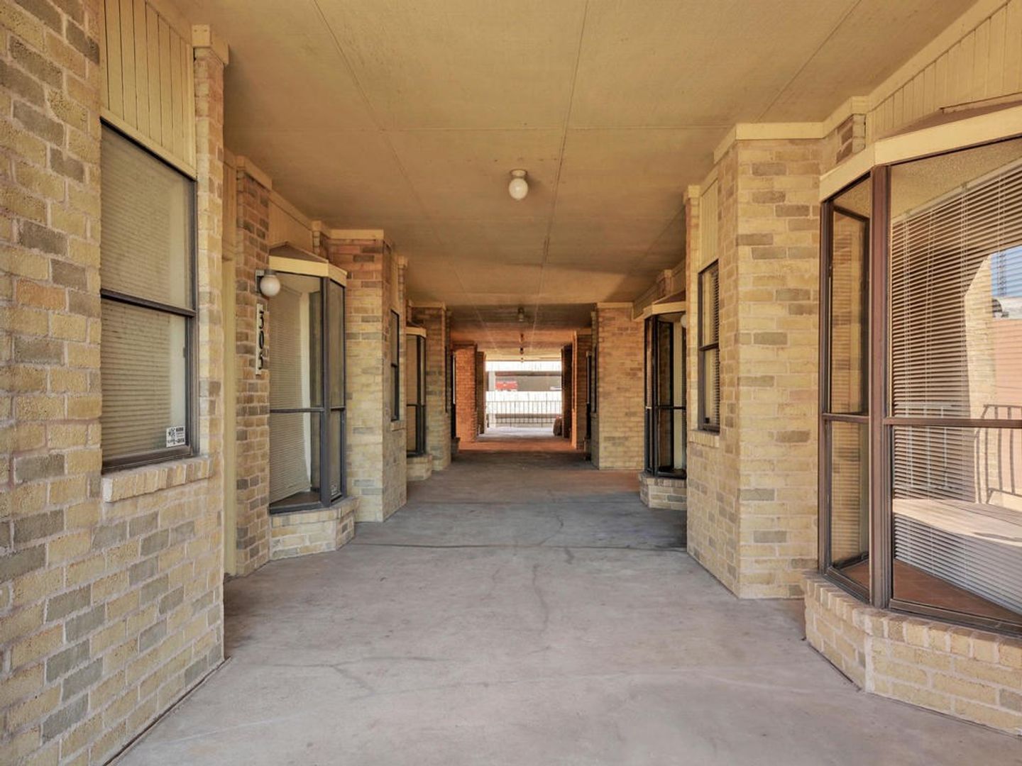 2000 Whitis Unit 310 Austin, TX 78705