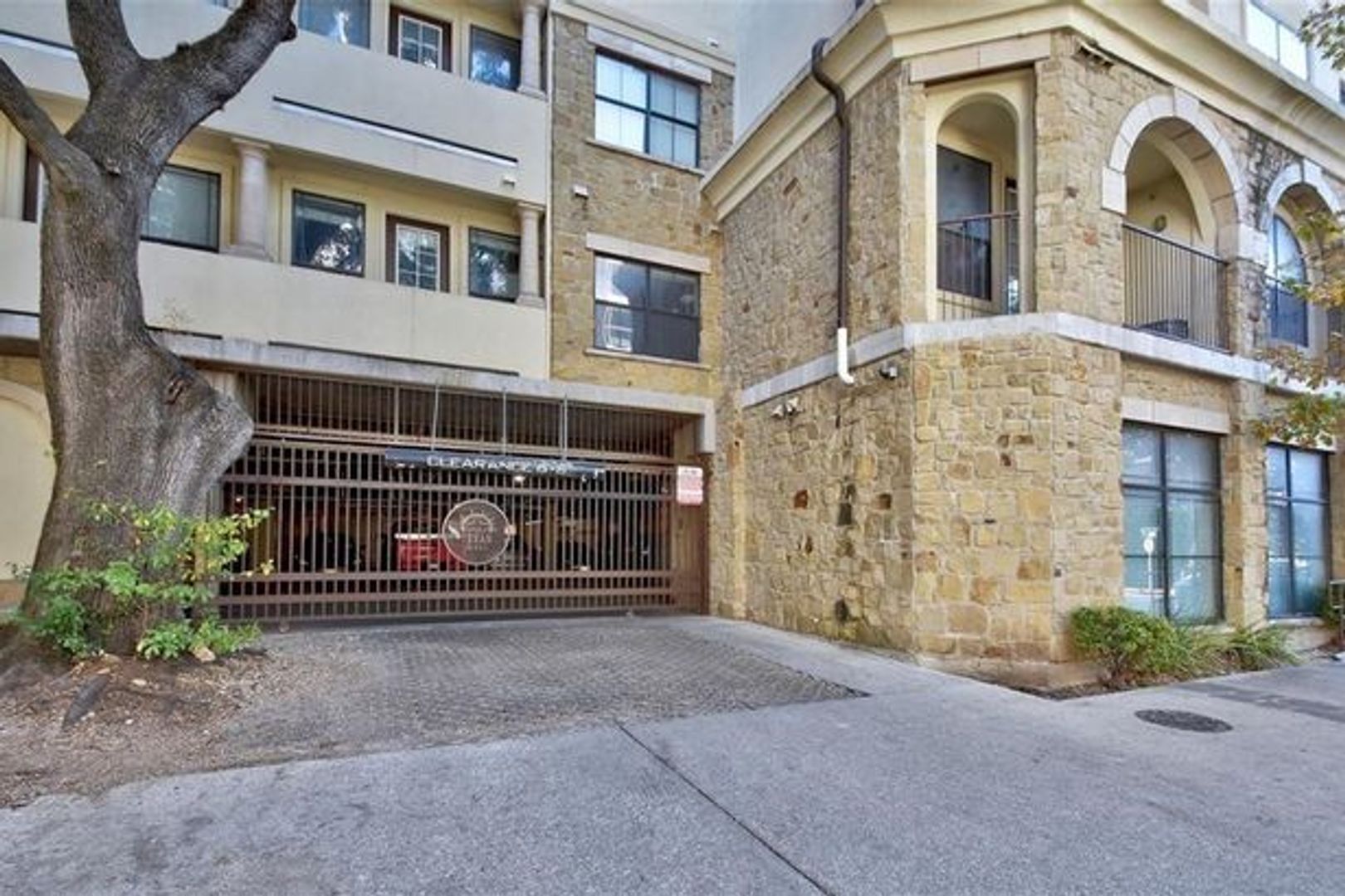 2505 San Gabriel Unit 102 Austin, TX 78705