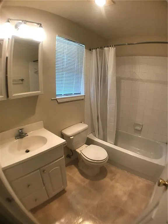 5603 Joe Sayers Unit B Austin, TX 78756