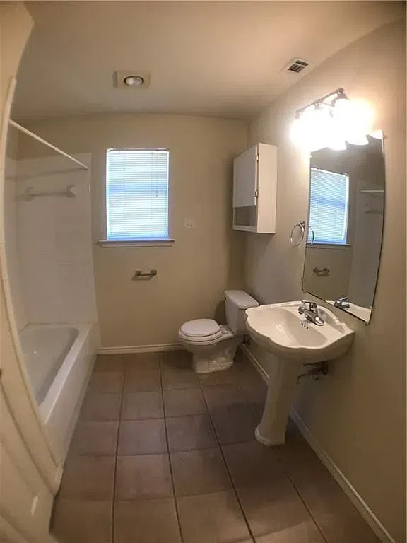 5603 Joe Sayers Unit B Austin, TX 78756