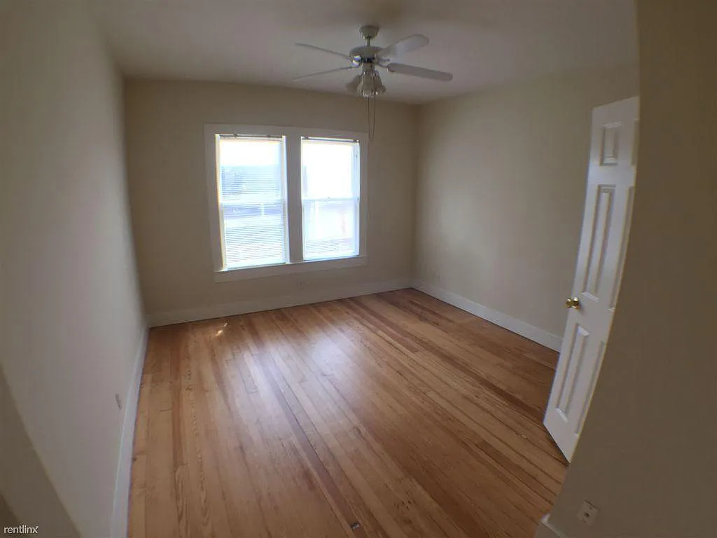 2710 Whitis Unit A Austin, TX 78705