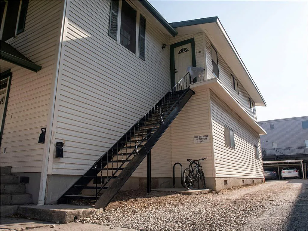 2811 Salado Street unit B Austin, TX 78705