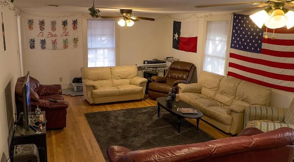 2811 Salado Street Unit A Austin, TX 78705