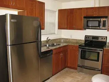 2703 Swisher Unit A100 Austin, TX 78705