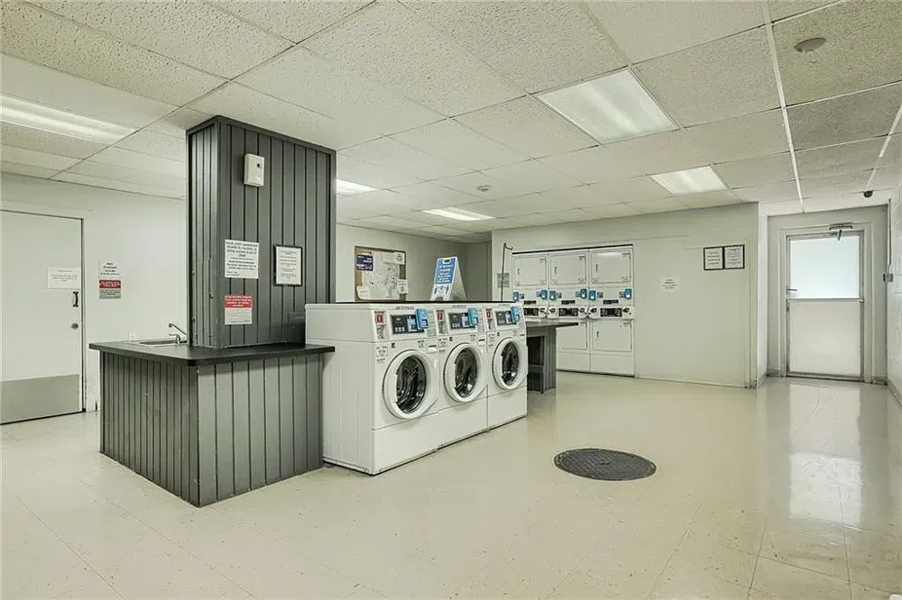1800 Lavaca Unit 205 Austin, TX 78701