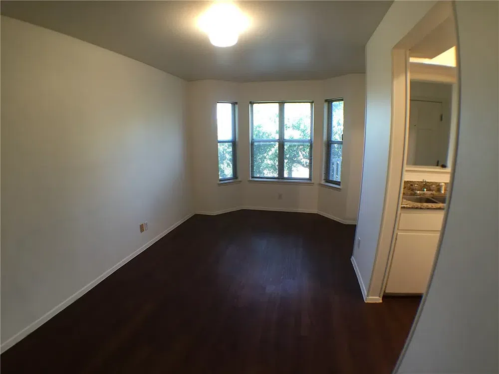 3400 Speedway Unit 203 Austin, TX 78705