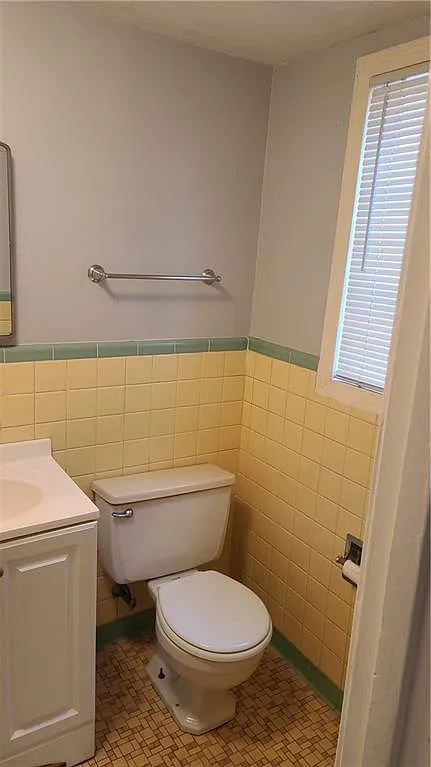 1009 W. 25 1/2 Unit C Austin, TX 78705