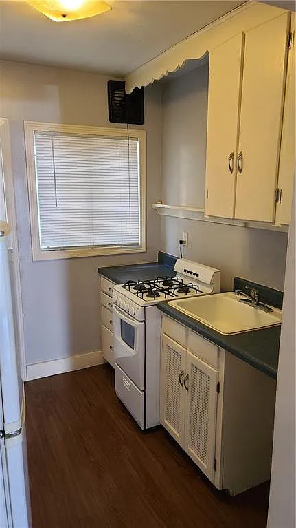 1009 W. 25 1/2 Unit C Austin, TX 78705