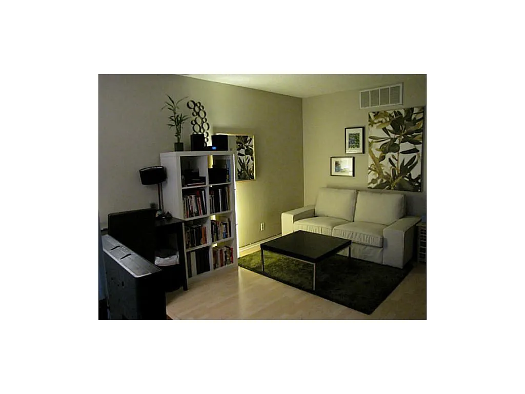 2110 Rio Grande Austin, TX 78705