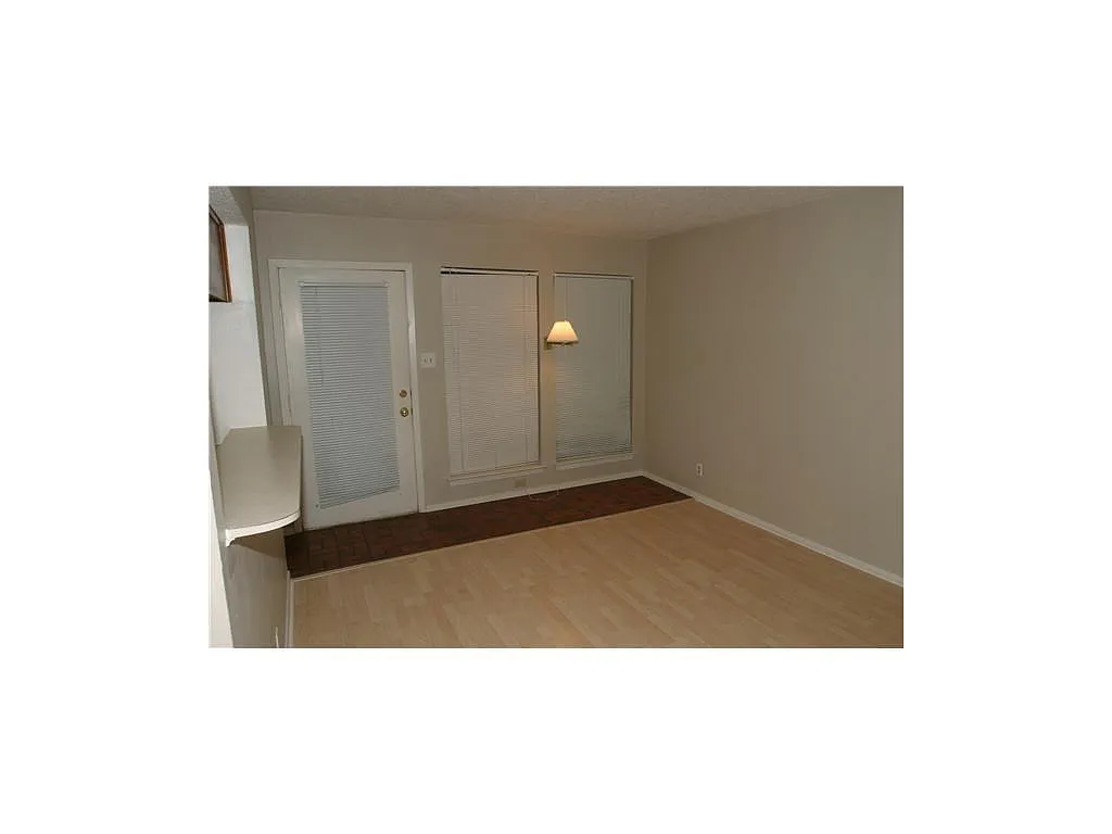 2110 Rio Grande Austin, TX 78705