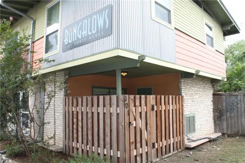 2703 Swisher Unit A102