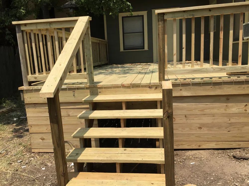 2802 Salado Austin, TX 78705
