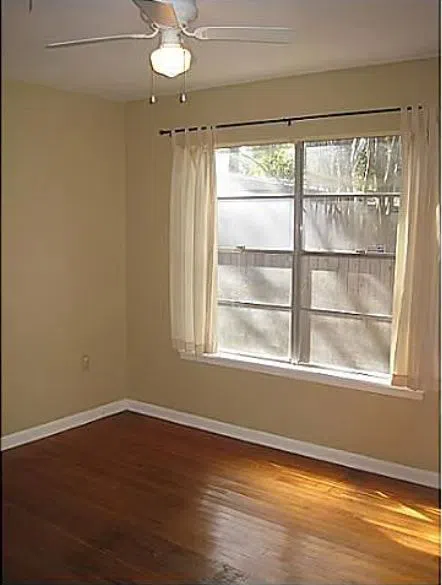 5513 William Holland (Jeff Davis) Austin, TX 78756