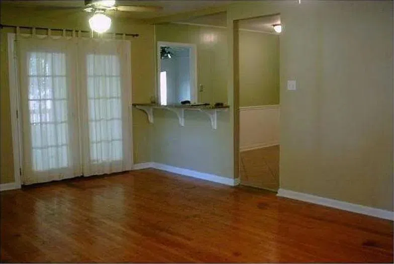 5513 William Holland (Jeff Davis) Austin, TX 78756