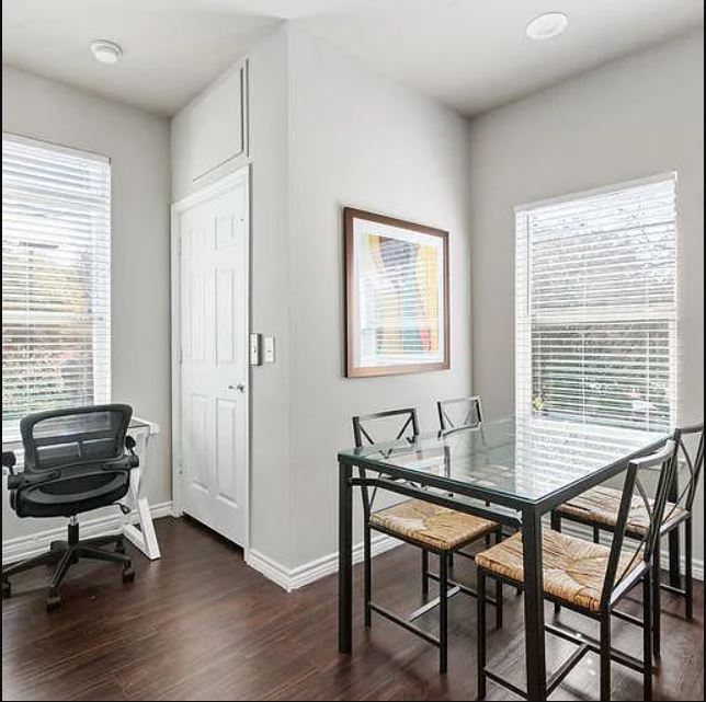2606 Wilson St 401  Townhome Austin, TX 78704