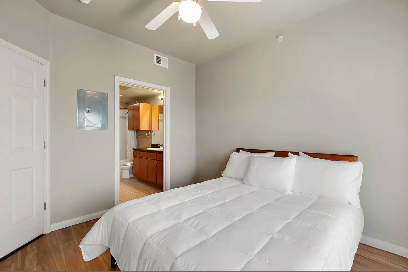 2515 Pearl St #611 Austin, TX 78705