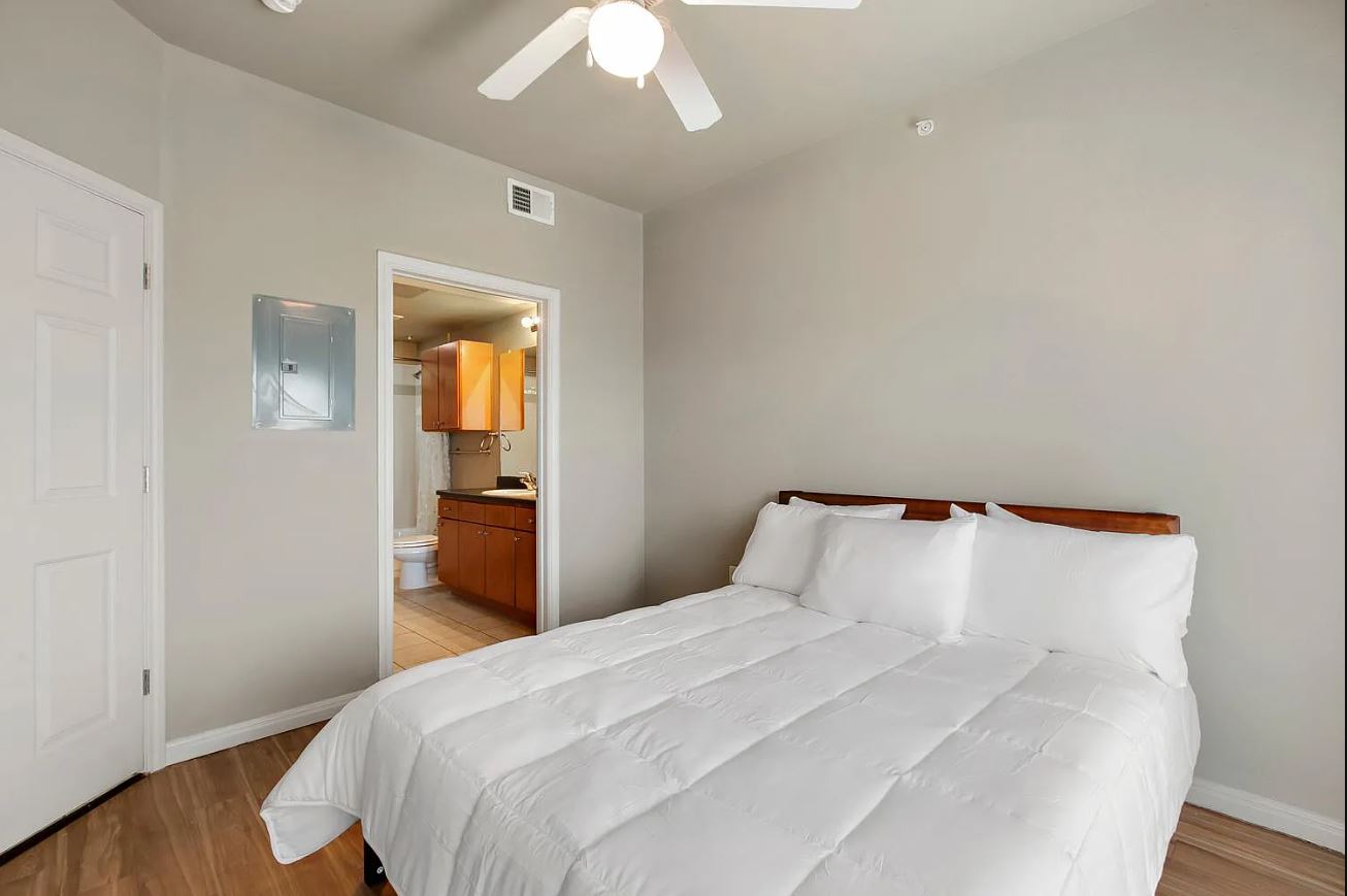 2515 Pearl St #510 Austin, TX 78705