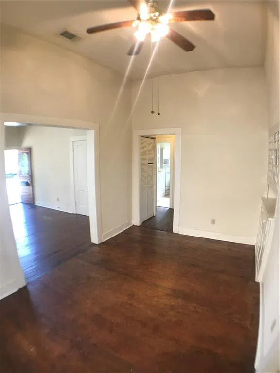 617 W. 37th Austin, TX 78705