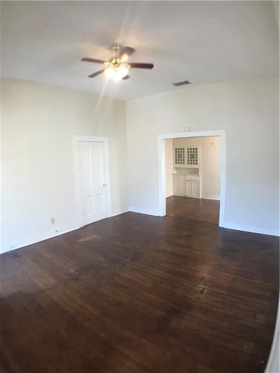 617 W. 37th Austin, TX 78705