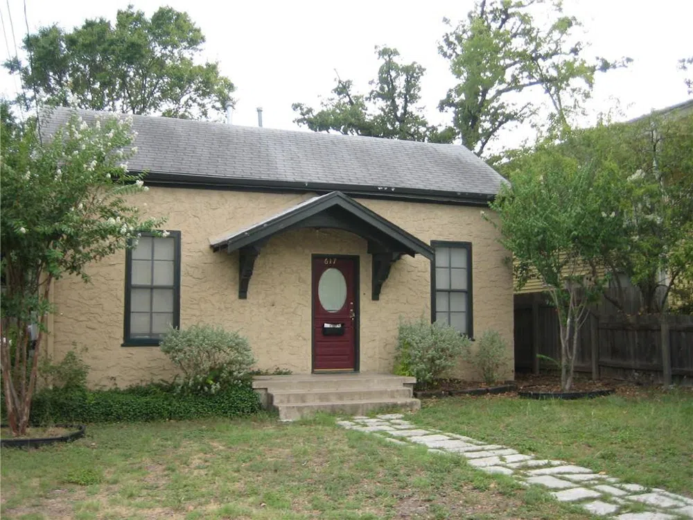 617 W. 37th Austin, TX 78705