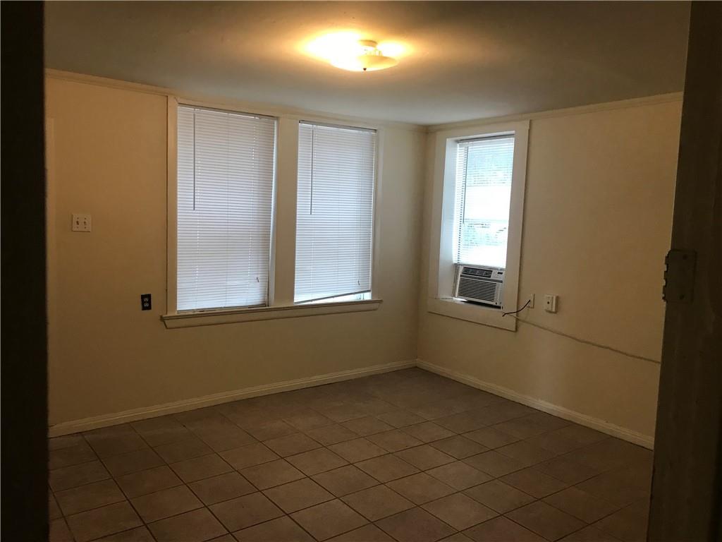 2800 Whitis Unit 2 Austin, TX 78705