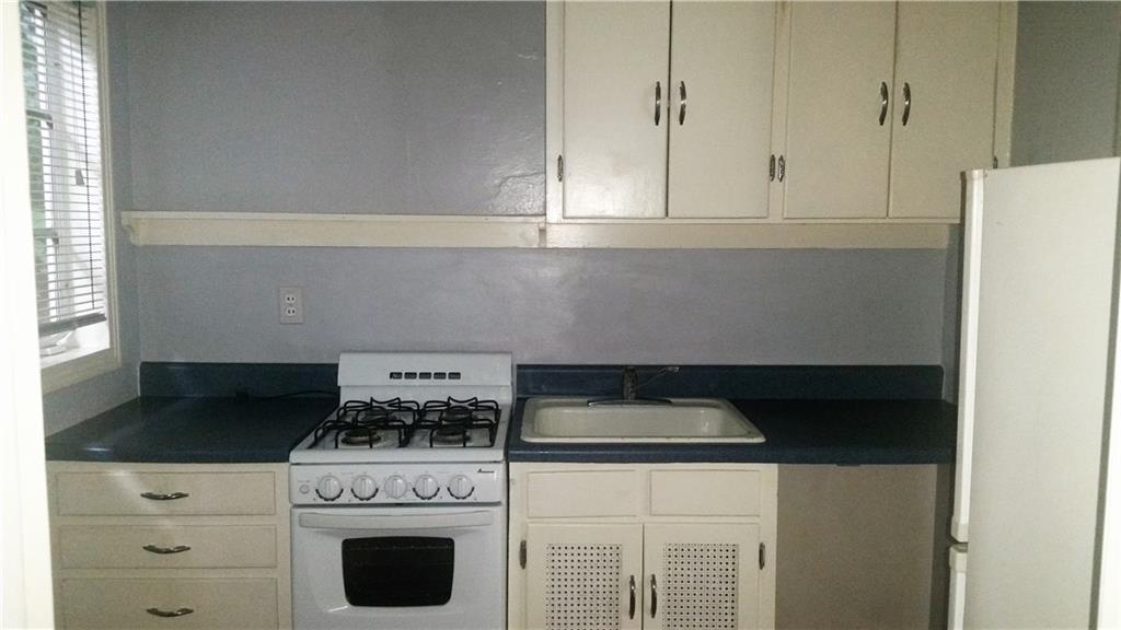 1009 W. 25 1/2 Unit C Austin, TX 78705
