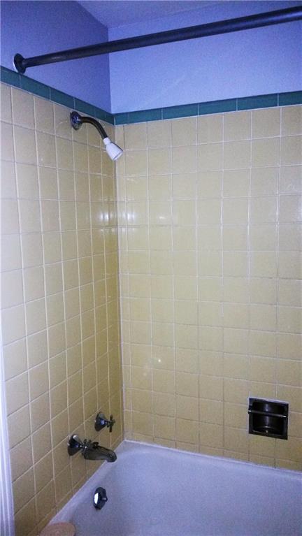 1009 W. 25 1/2 Unit C Austin, TX 78705