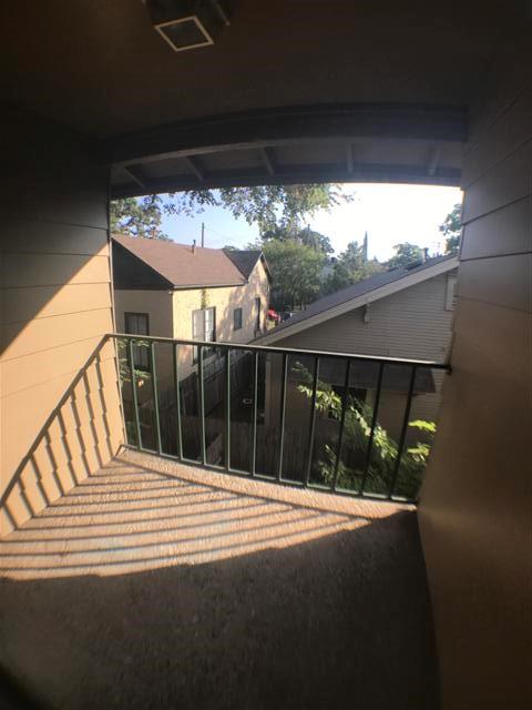 630 Maiden Ln Unit I Austin, TX 78705