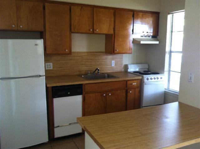 621 W. 37th St Unit 103 Austin, TX 78705