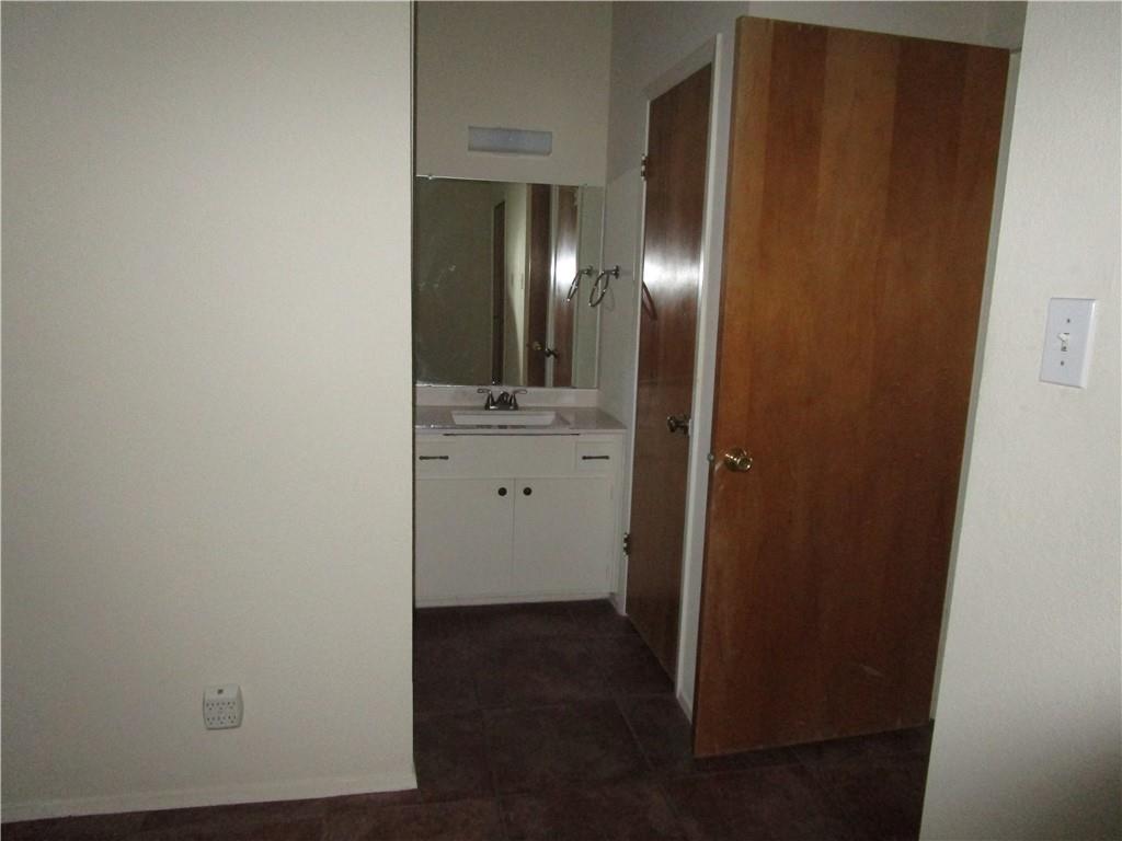 621 W. 37th St Unit 105 Austin, TX 78705
