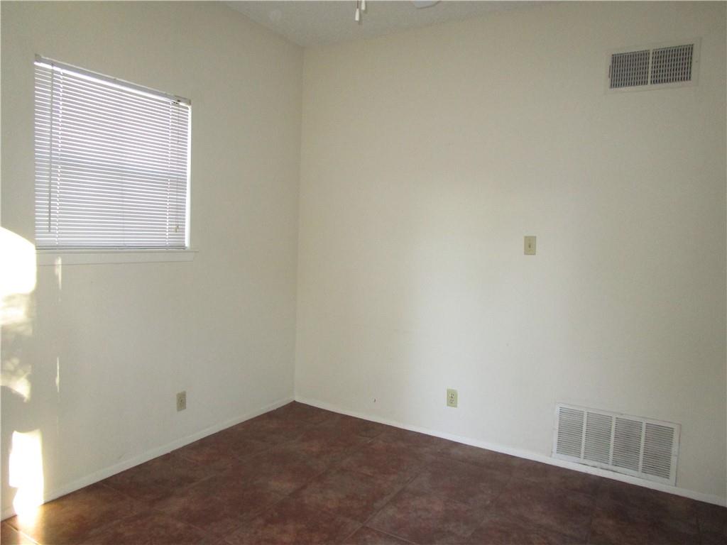 621 W. 37th St Unit 105 Austin, TX 78705