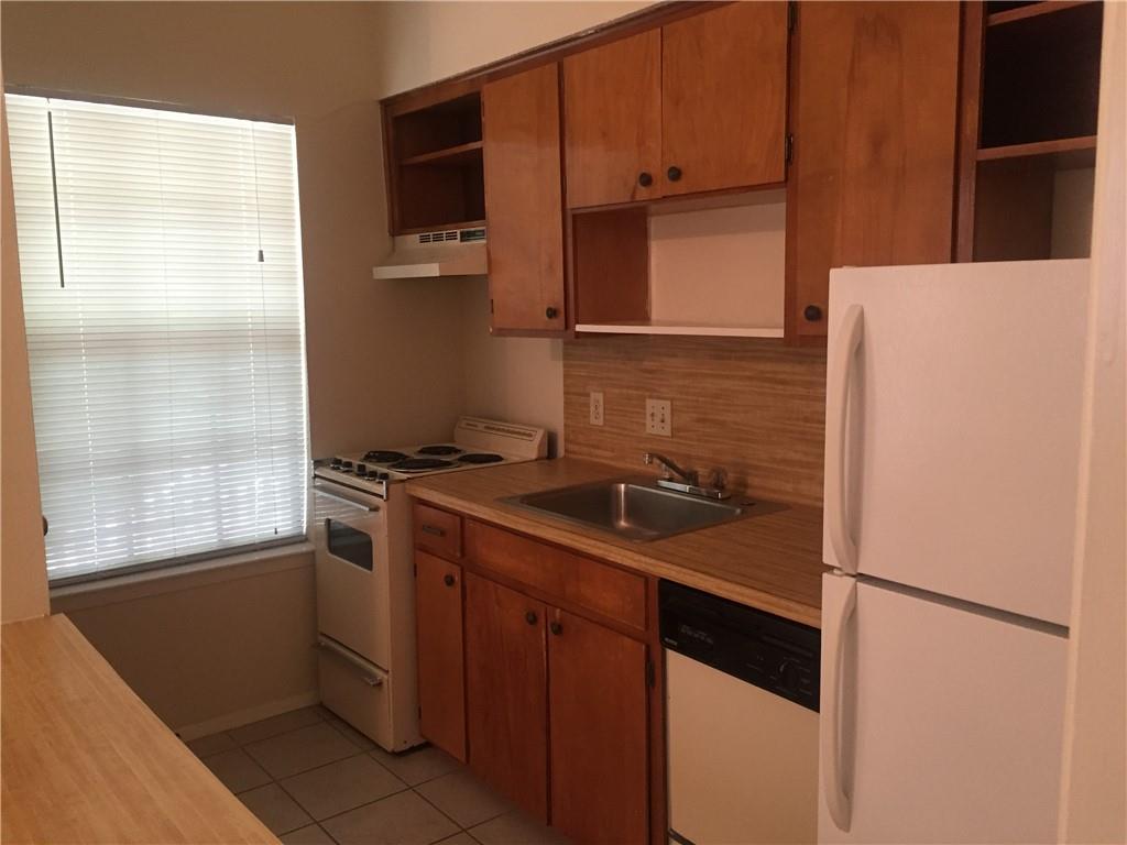 621 W. 37th St Unit 201 Austin, TX 78705