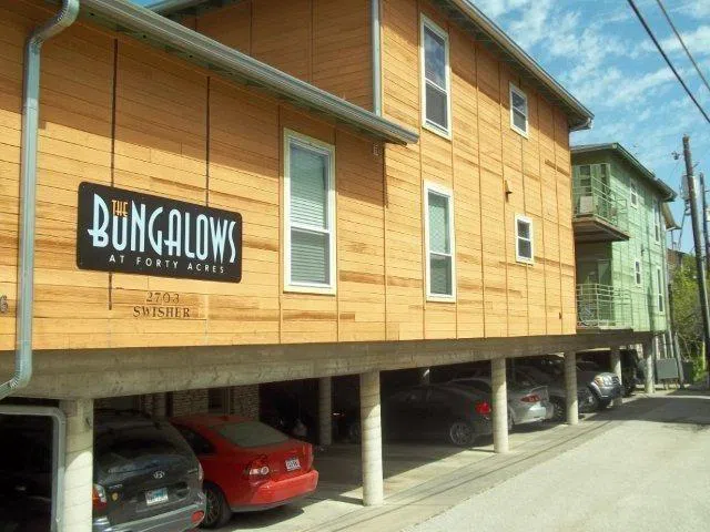 2703 Swisher Unit A205 Austin, TX 78705