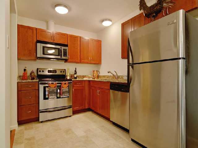 2800 Cole Unit C102 Austin, TX 78705