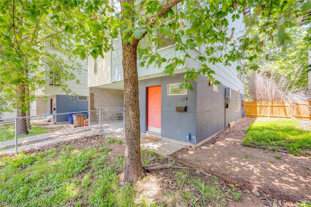 712 E 45th Street