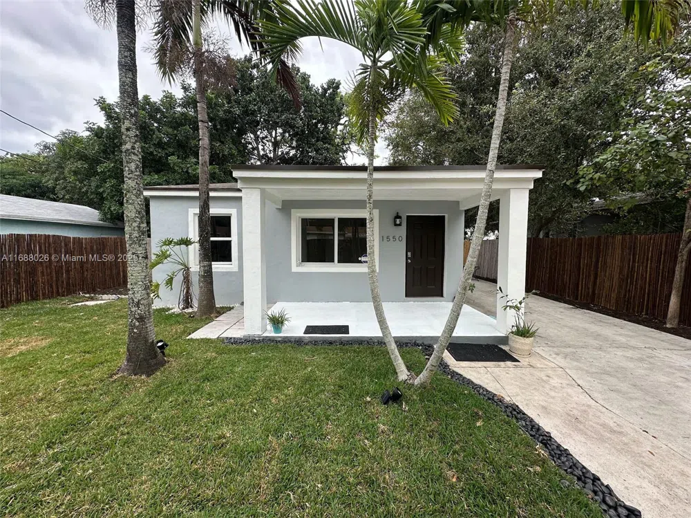 1550 NE 151st Ter
