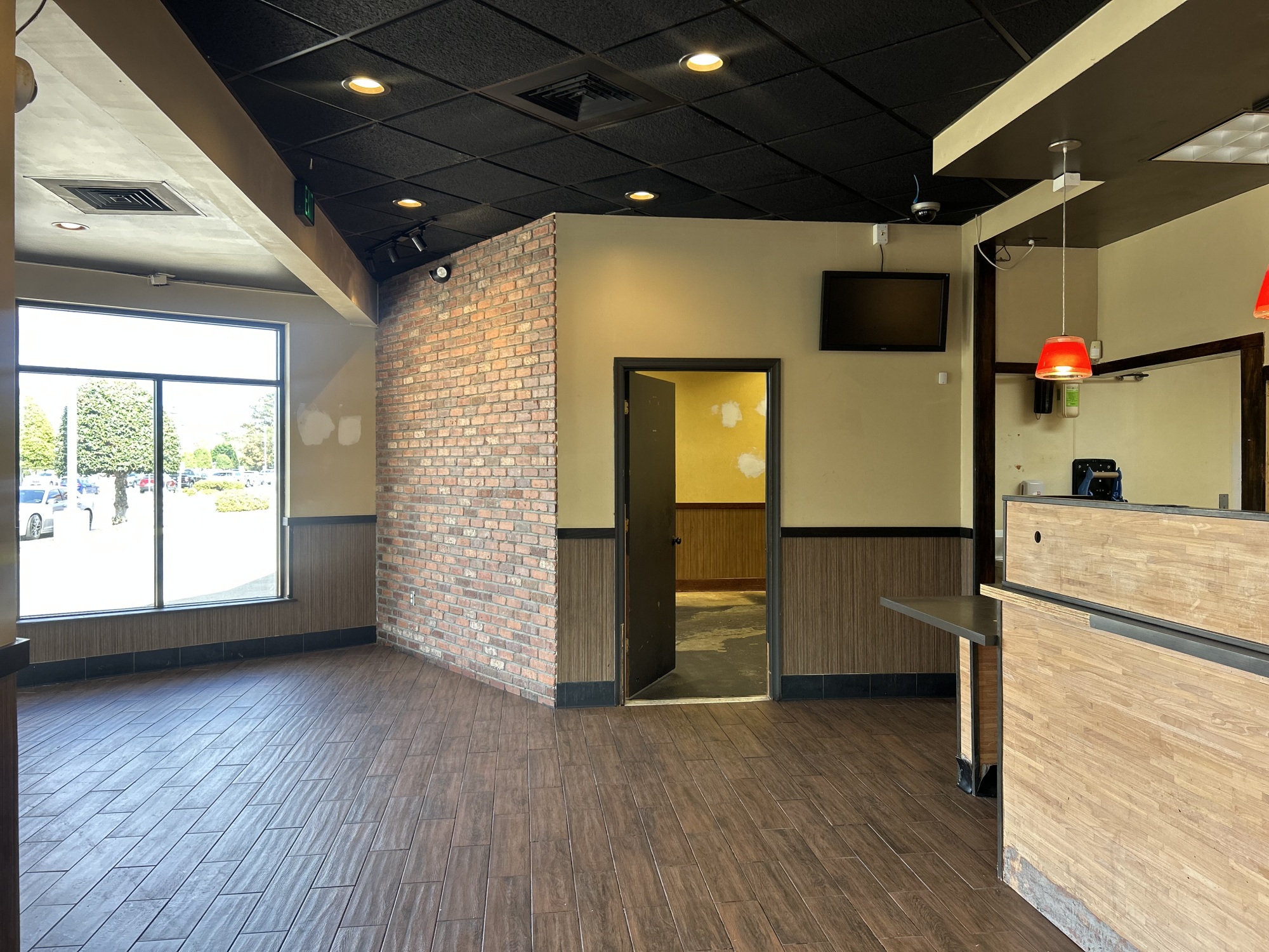 211 Providence Rd Ste 14 Chesapeak, VA 23325